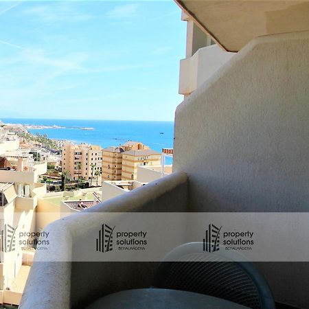 Benalbeach 1010 - Vista Al Mar - Piscina Todo El Ano - Primera Linea De Playa ベナルマデナ エクステリア 写真