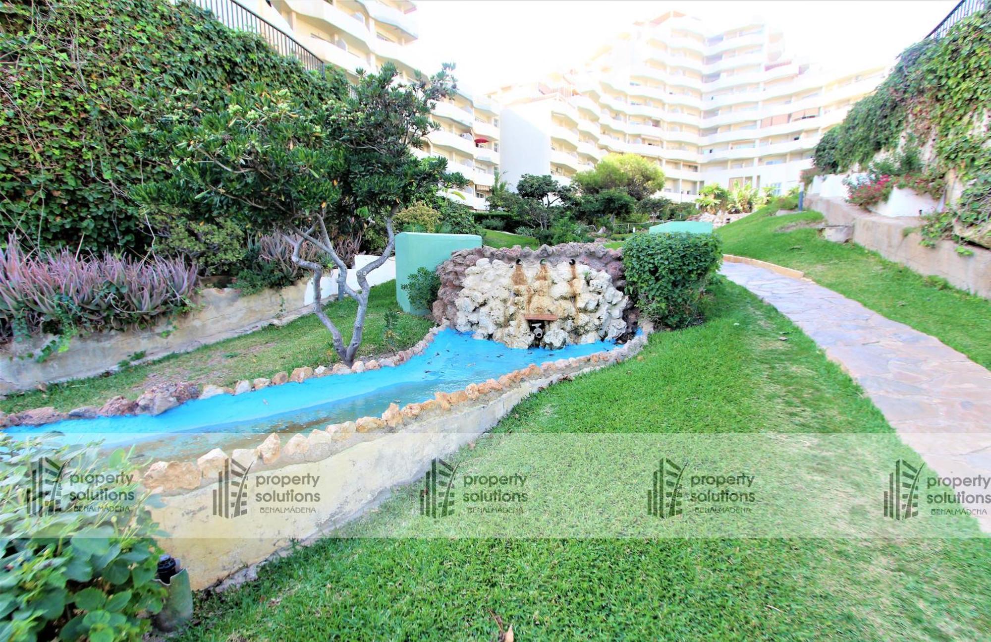 Benalbeach 1010 - Vista Al Mar - Piscina Todo El Ano - Primera Linea De Playa ベナルマデナ エクステリア 写真