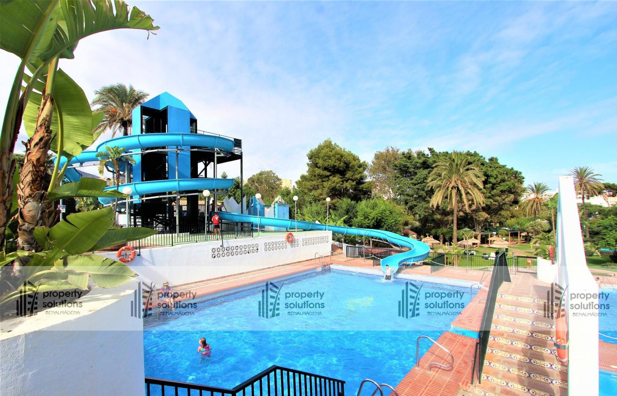 Benalbeach 1010 - Vista Al Mar - Piscina Todo El Ano - Primera Linea De Playa ベナルマデナ エクステリア 写真