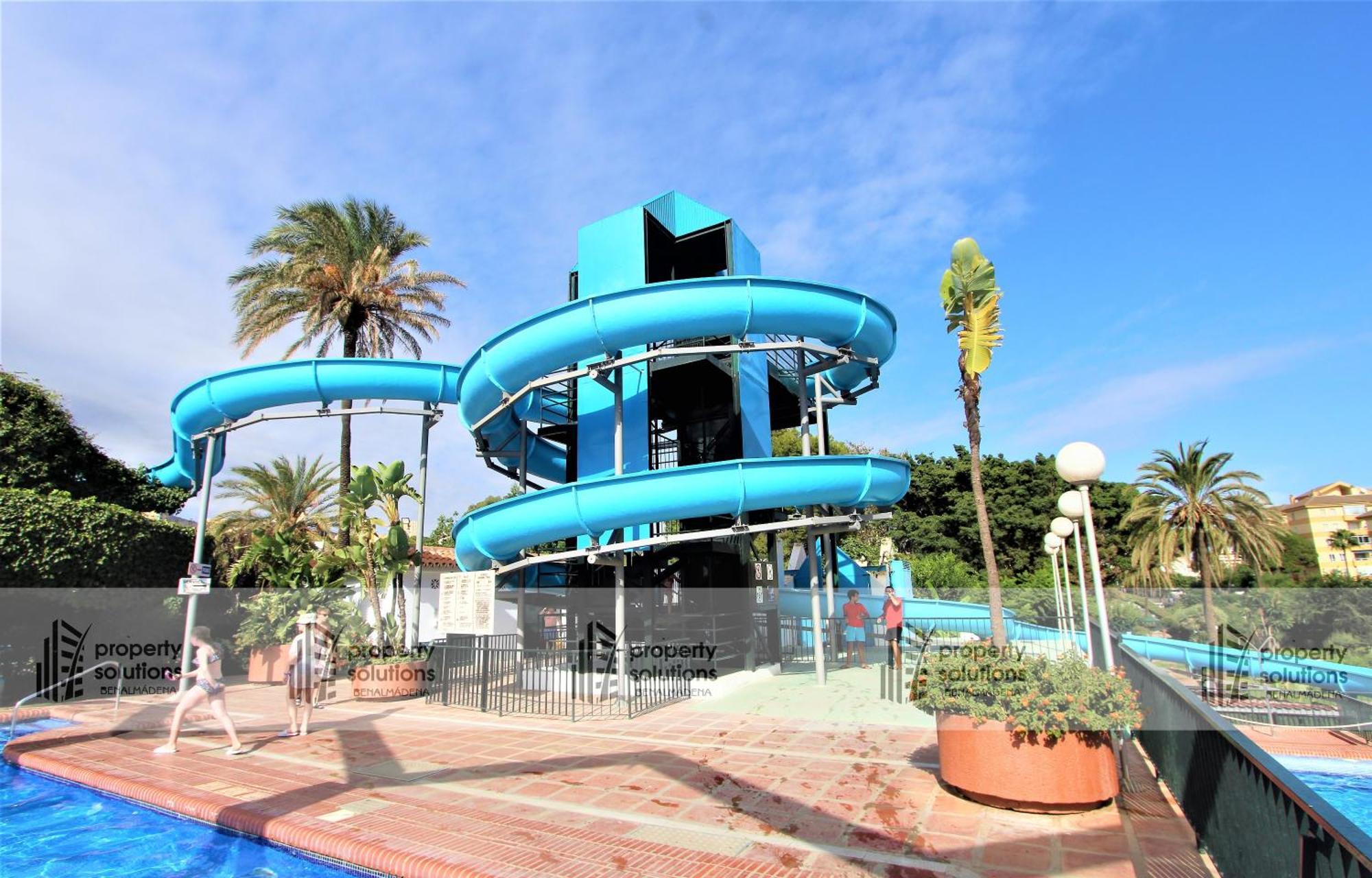 Benalbeach 1010 - Vista Al Mar - Piscina Todo El Ano - Primera Linea De Playa ベナルマデナ エクステリア 写真