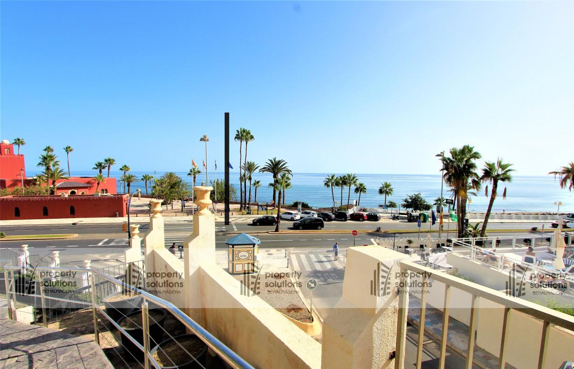 Benalbeach 1010 - Vista Al Mar - Piscina Todo El Ano - Primera Linea De Playa ベナルマデナ エクステリア 写真