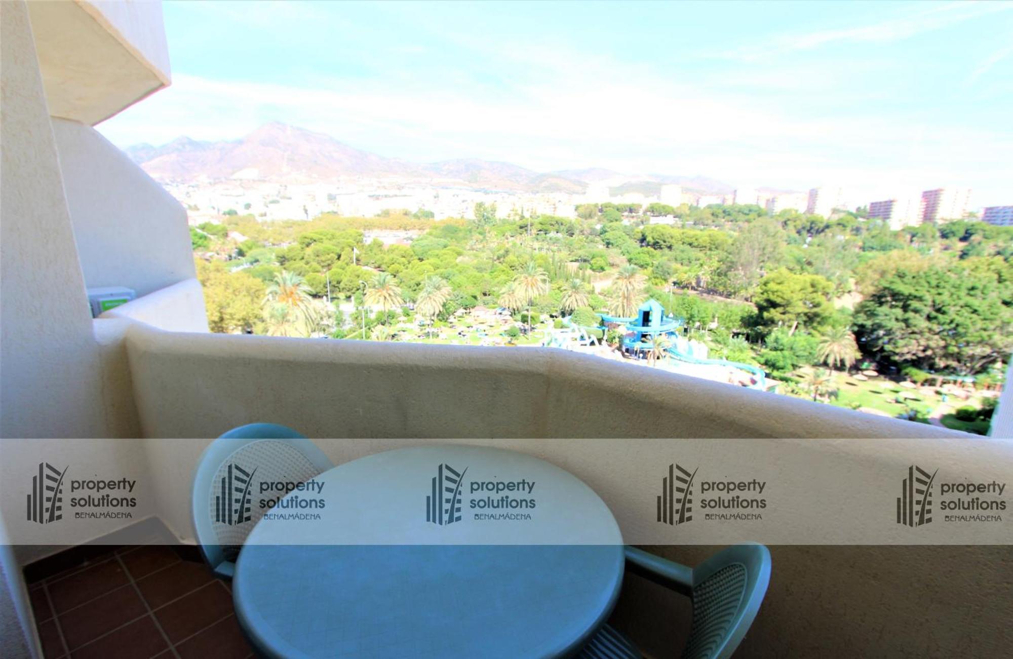 Benalbeach 1010 - Vista Al Mar - Piscina Todo El Ano - Primera Linea De Playa ベナルマデナ エクステリア 写真